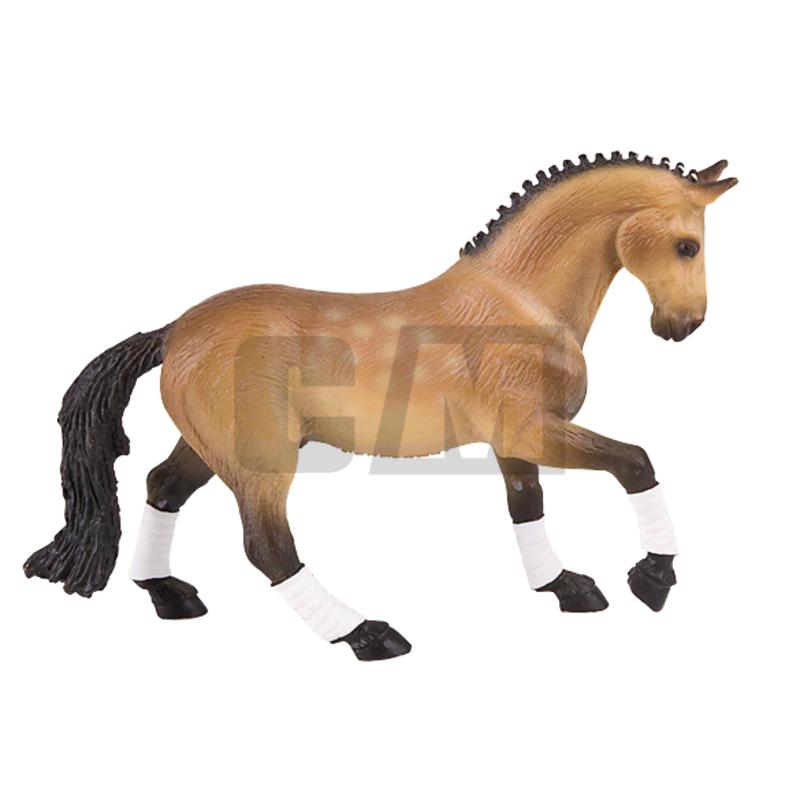 Hongre Trakehner (BL62658) référence fournisseur 600BL62658